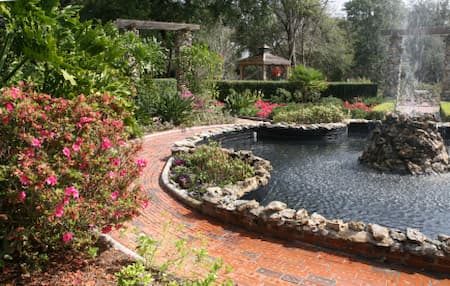 Transform Your Garden with These Stunning Hardscape Features